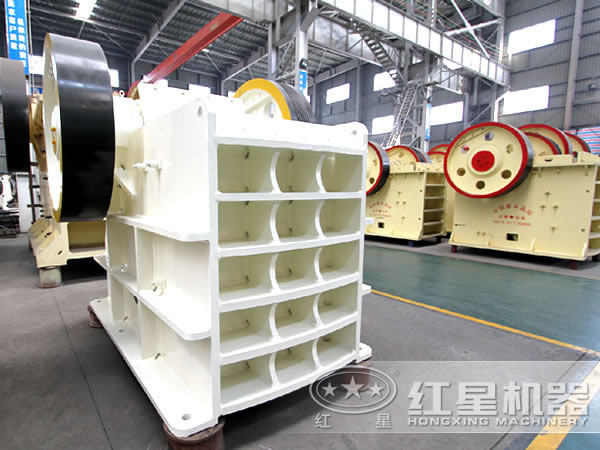 顎式破碎機(jī)